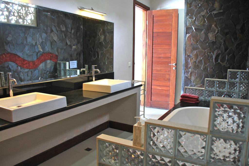 Jennys Place Hotell Lembongan Rum bild